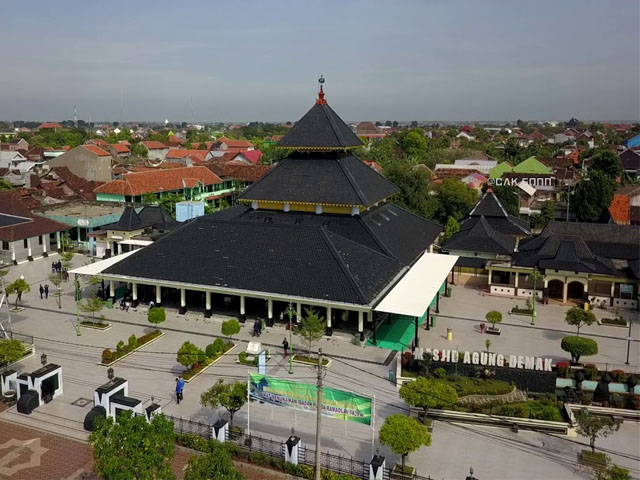 Masjid Agung Demak